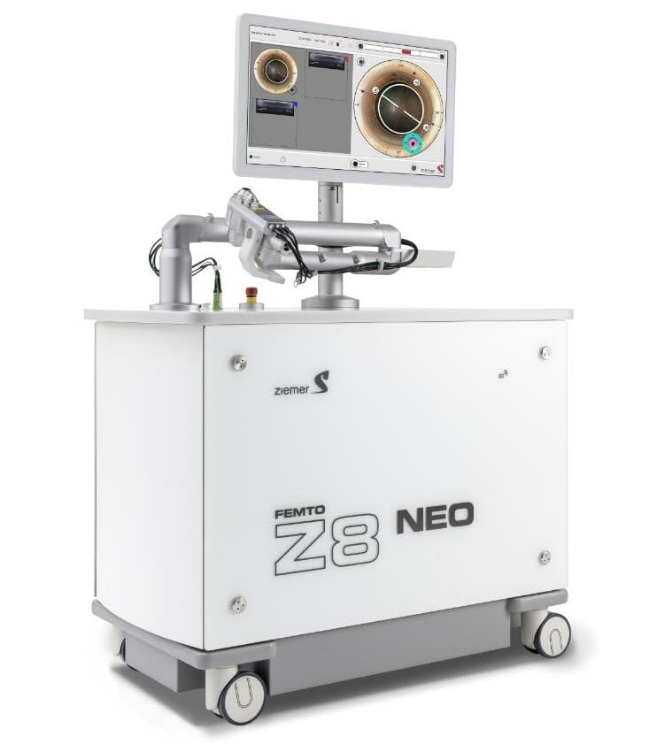 Ziemer Z8 NEO femto laser technology at Akashdeep Netralay Kolhapur